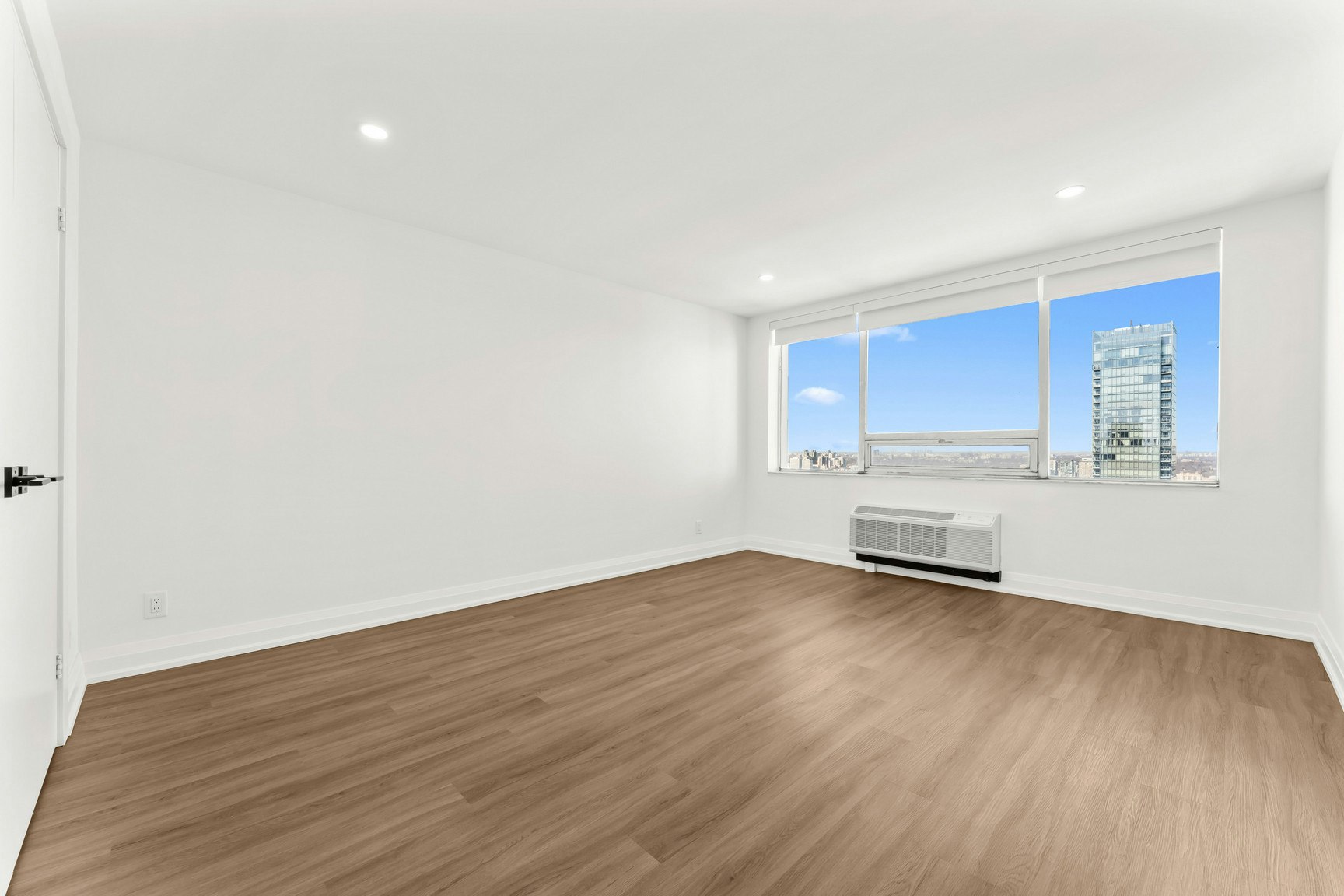 06A-44 Charles Street West, Toronto, ON, M4Y 1R7 - 11