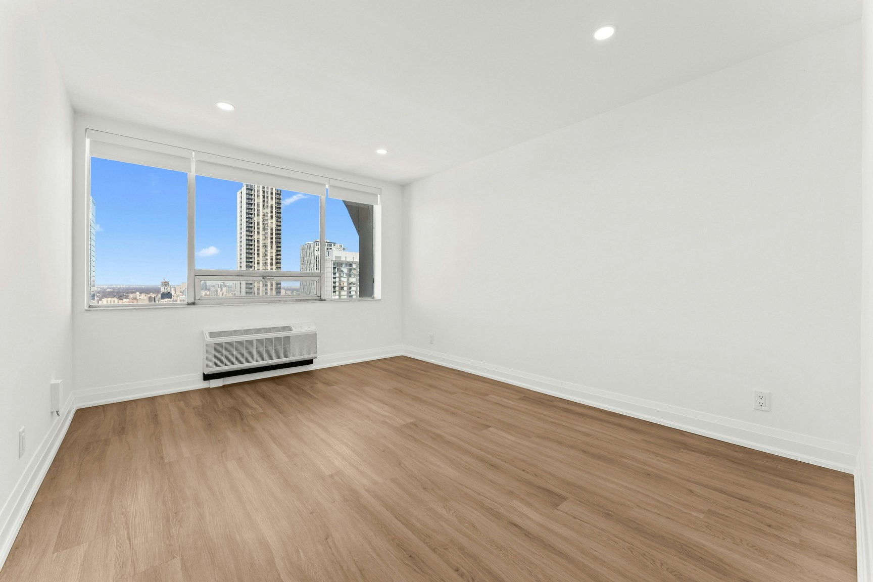 06A-44 Charles Street West, Toronto, ON, M4Y 1R7 - 8