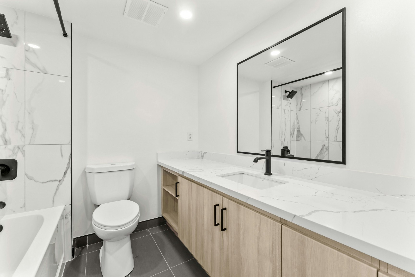 06A-44 Charles Street West, Toronto, ON, M4Y 1R7 - 6