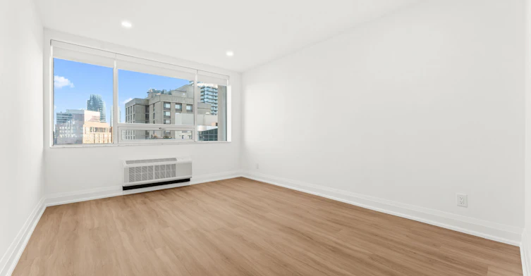 17A-44 Charles Street West, Toronto, ON, M4Y 1R7 - 7
