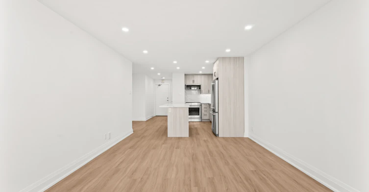 17A-44 Charles Street West, Toronto, ON, M4Y 1R7 - 2