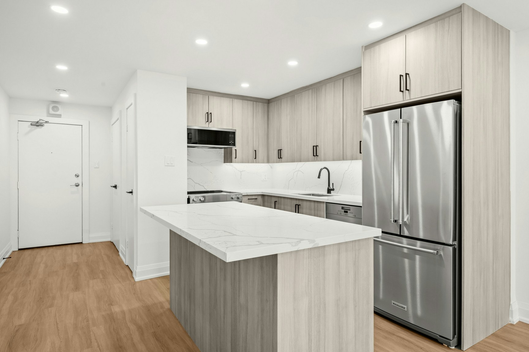 17A-44 Charles Street West, Toronto, ON, M4Y 1R7 - 5