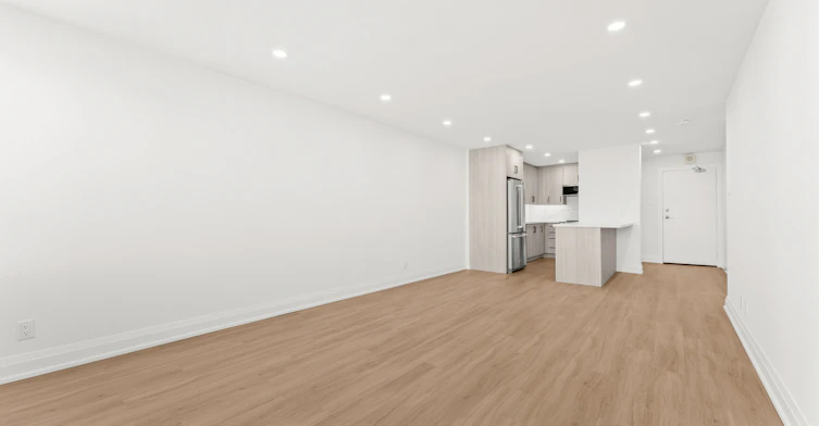 10A-44 Charles Street West, Toronto, ON, M4Y 1R7