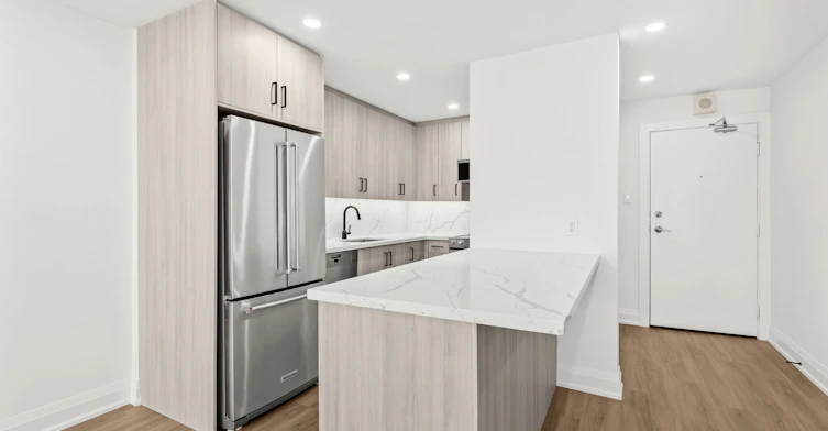10A-44 Charles Street West, Toronto, ON, M4Y 1R7 - 4