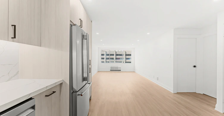 11A-44 Charles Street West, Toronto, ON, M4Y 1R7 - 9
