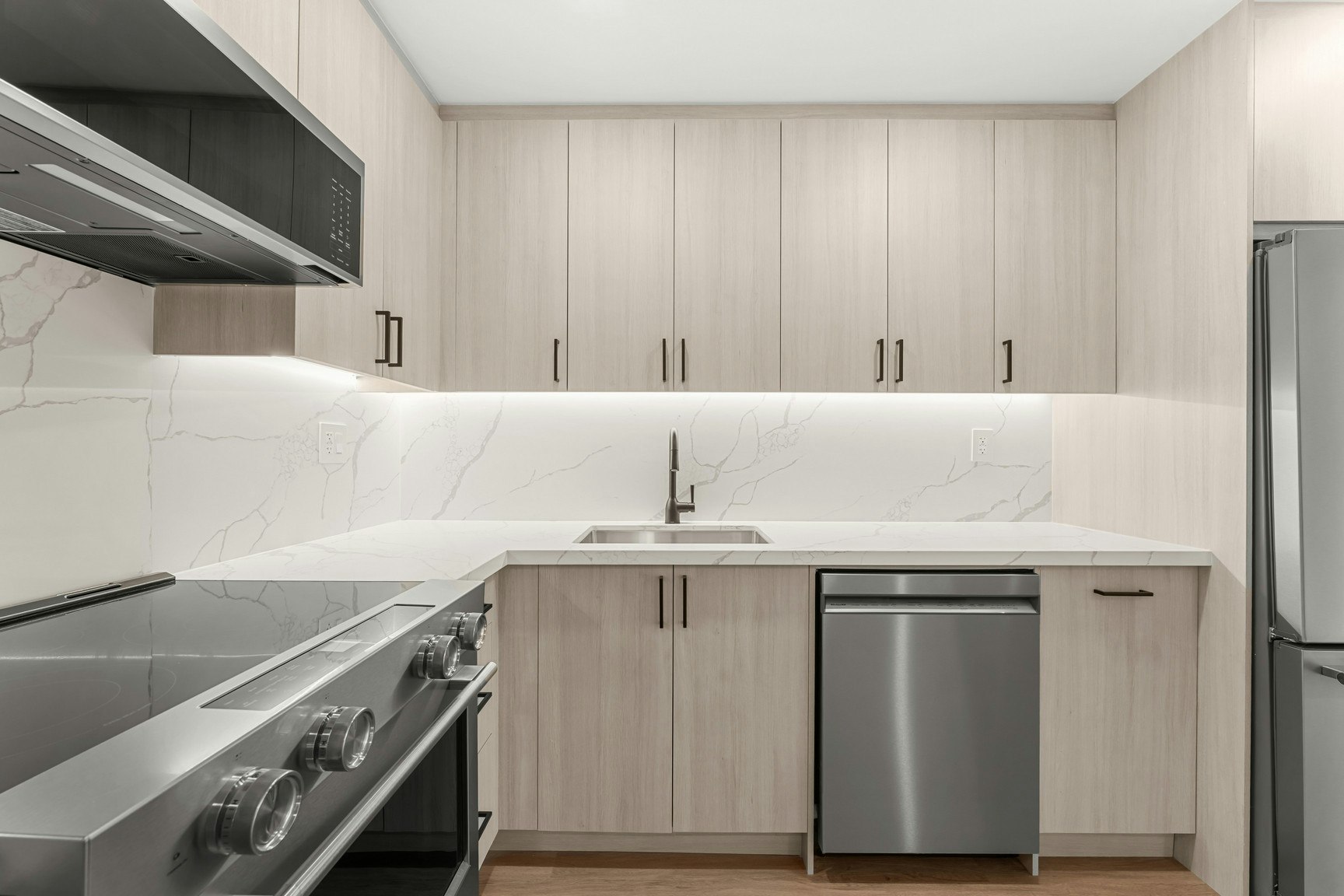 11A-44 Charles Street West, Toronto, ON, M4Y 1R7 - 7