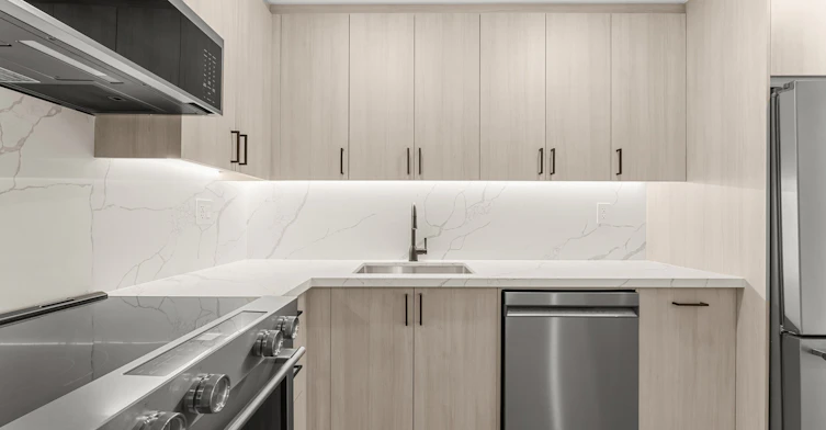 11A-44 Charles Street West, Toronto, ON, M4Y 1R7 - 7
