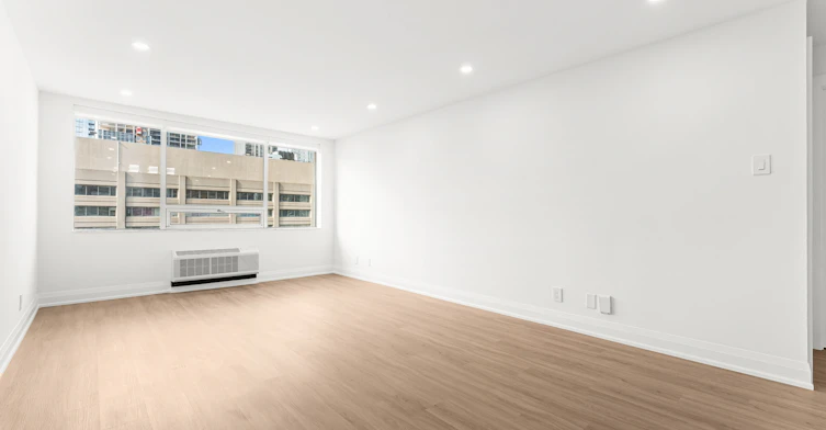 11A-44 Charles Street West, Toronto, ON, M4Y 1R7 - 5