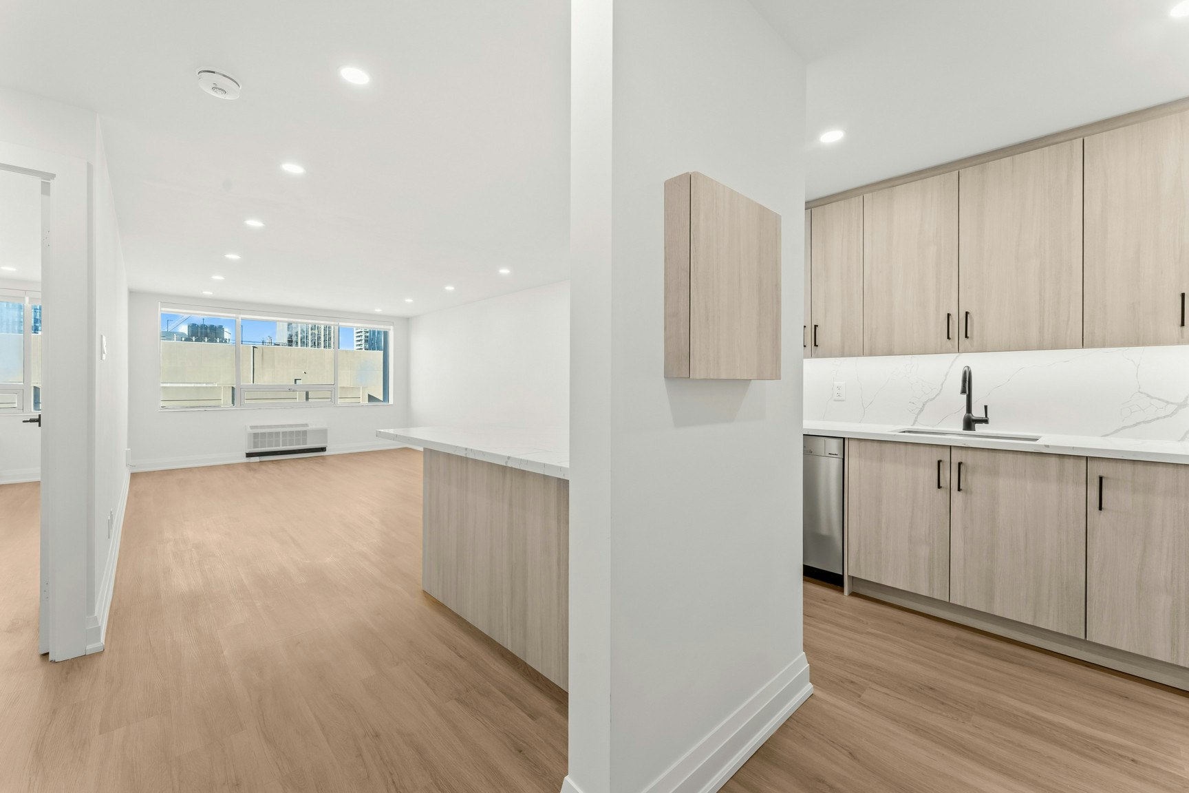 10A-44 Charles Street West, Toronto, ON, M4Y 1R7 - 13