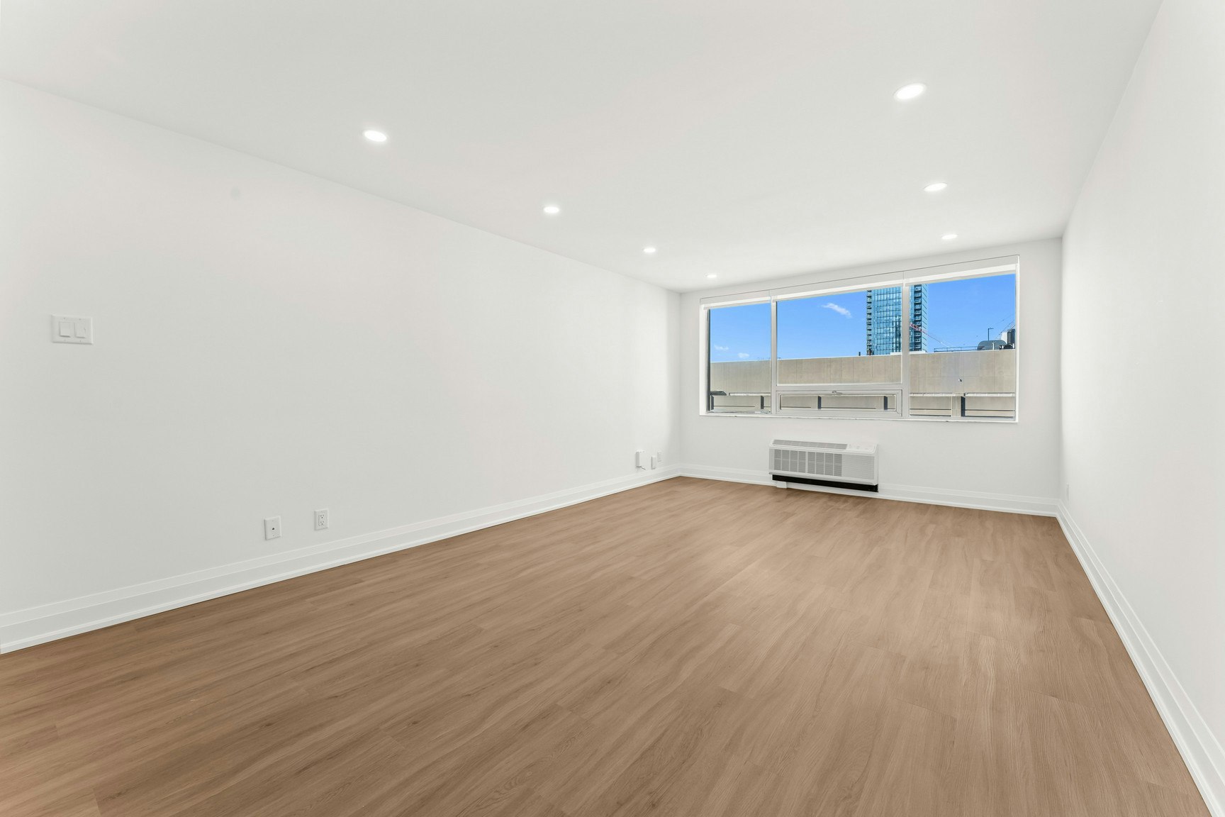 10A-44 Charles Street West, Toronto, ON, M4Y 1R7 - 5