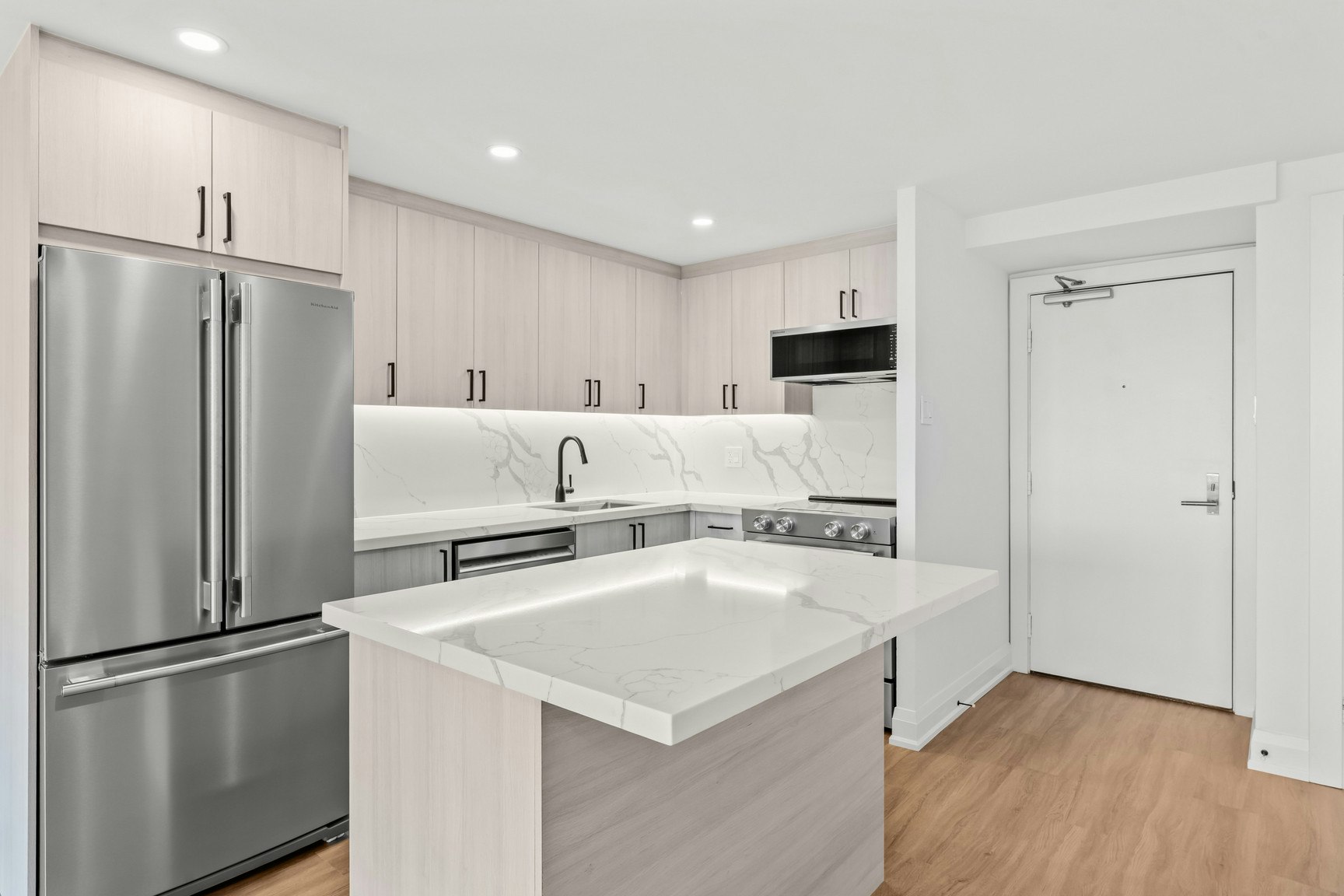 12B-44 Charles Street West, Toronto, ON, M4Y 1R7 - 7