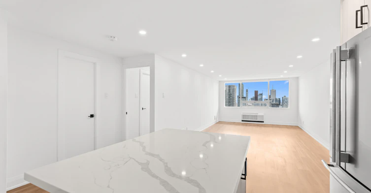 12B-44 Charles Street West, Toronto, ON, M4Y 1R7 - 6