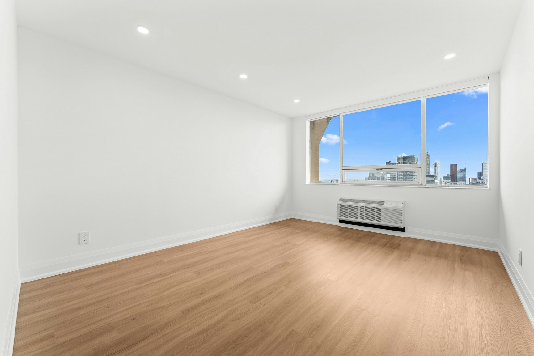 12B-44 Charles Street West, Toronto, ON, M4Y 1R7 - 14