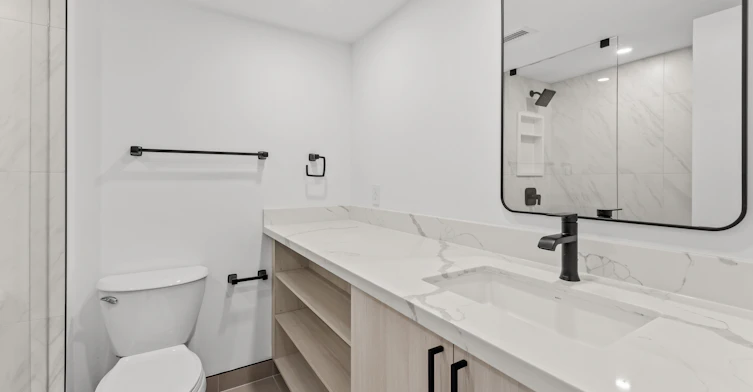 12B-44 Charles Street West, Toronto, ON, M4Y 1R7 - 10