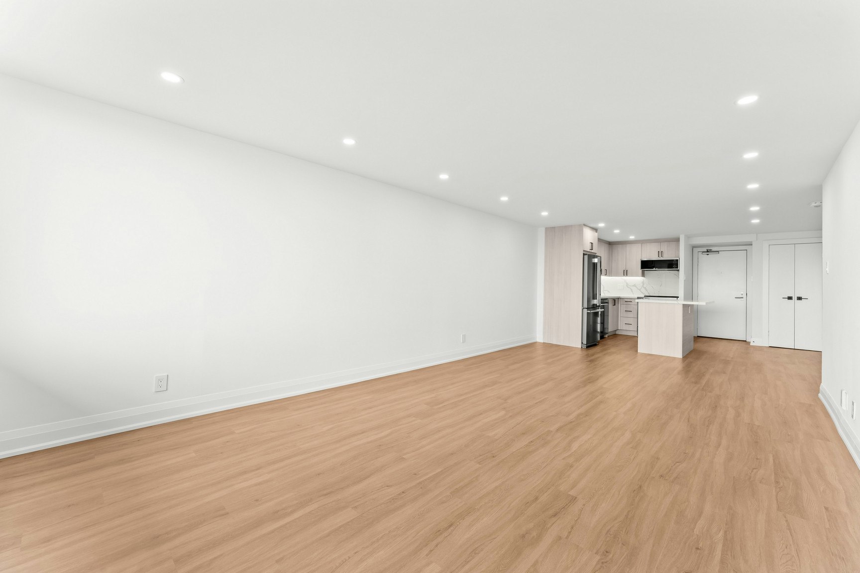 12B-44 Charles Street West, Toronto, ON, M4Y 1R7 - 4