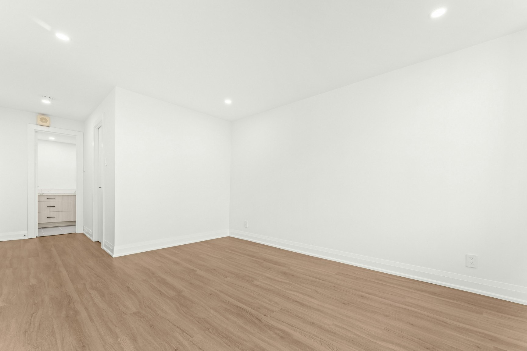 4B-44 Charles Street West, Toronto, ON, M4Y 1R7 - 16