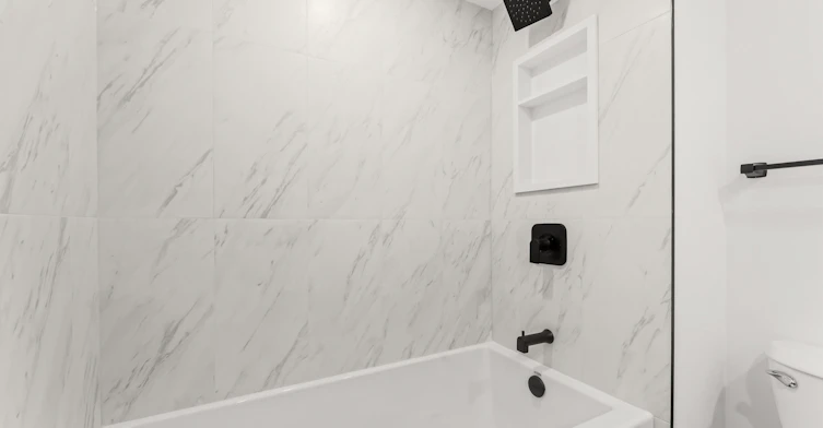 4B-44 Charles Street West, Toronto, ON, M4Y 1R7 - 14