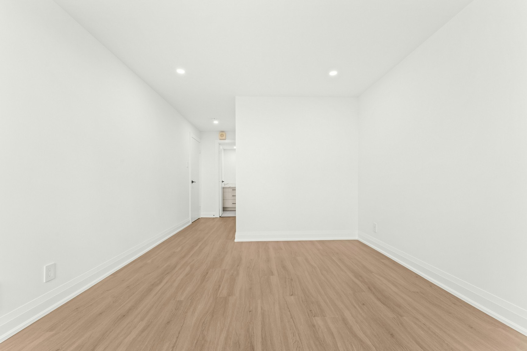 4B-44 Charles Street West, Toronto, ON, M4Y 1R7 - 17