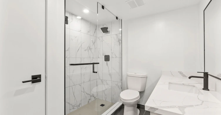 10B-44 Charles Street West, Toronto, ON, M4Y 1R7 - 18