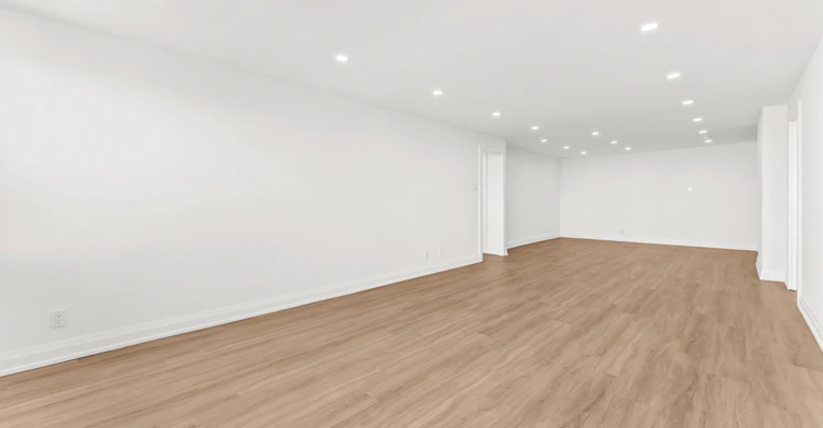10B-44 Charles Street West, Toronto, ON, M4Y 1R7 - 6