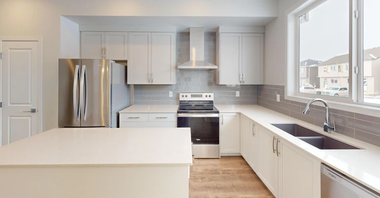 41 Corner Glen Row NE, Calgary, AB, T3N 1B9 - 4