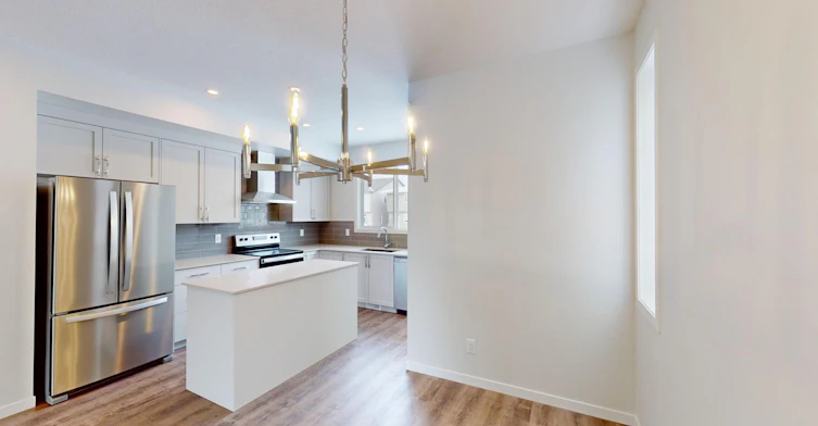 41 Corner Glen Row NE, Calgary, AB, T3N 1B9