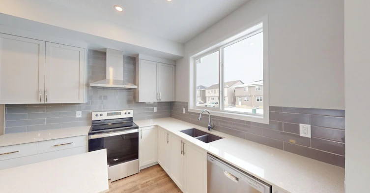 41 Corner Glen Row NE, Calgary, AB, T3N 1B9 - 5