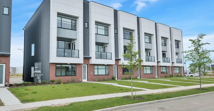130 Element Drive NW, St. Albert, AB, T8N 7X2 - 3