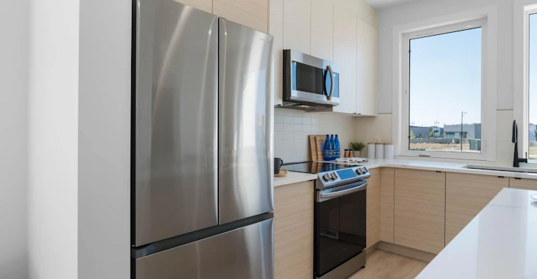 130 Element Drive NW, St. Albert, AB, T8N 7X2 - 8