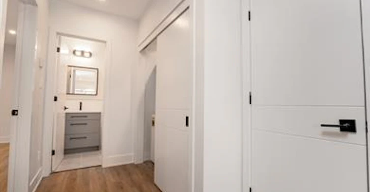 B-83 Rosemount Avenue, Ottawa, ON, K1Y 1P5 - 8