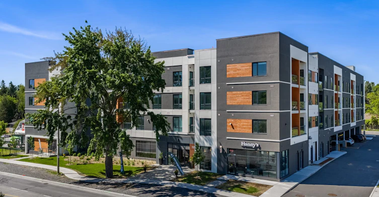 212-1370 Stittsville Main Street, Ottawa, ON, K2S 1V4 - 2