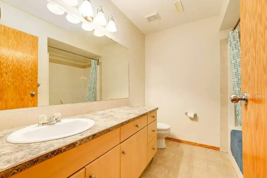 46-47 Kitson Close, Red Deer, AB, T4P 4C5 - 13