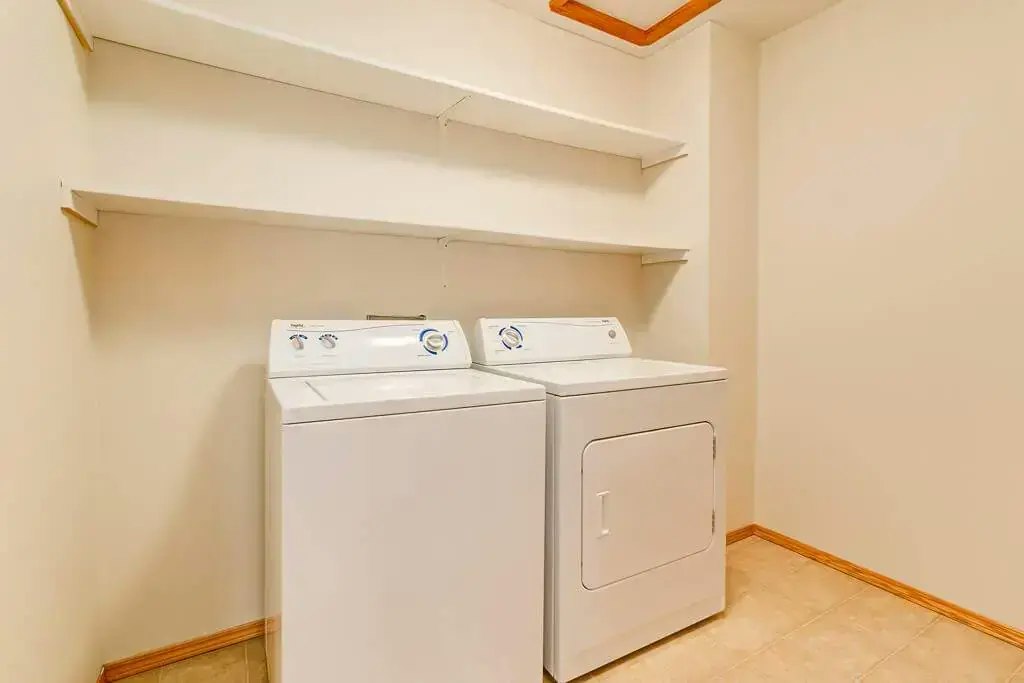 46-47 Kitson Close, Red Deer, AB, T4P 4C5 - 12