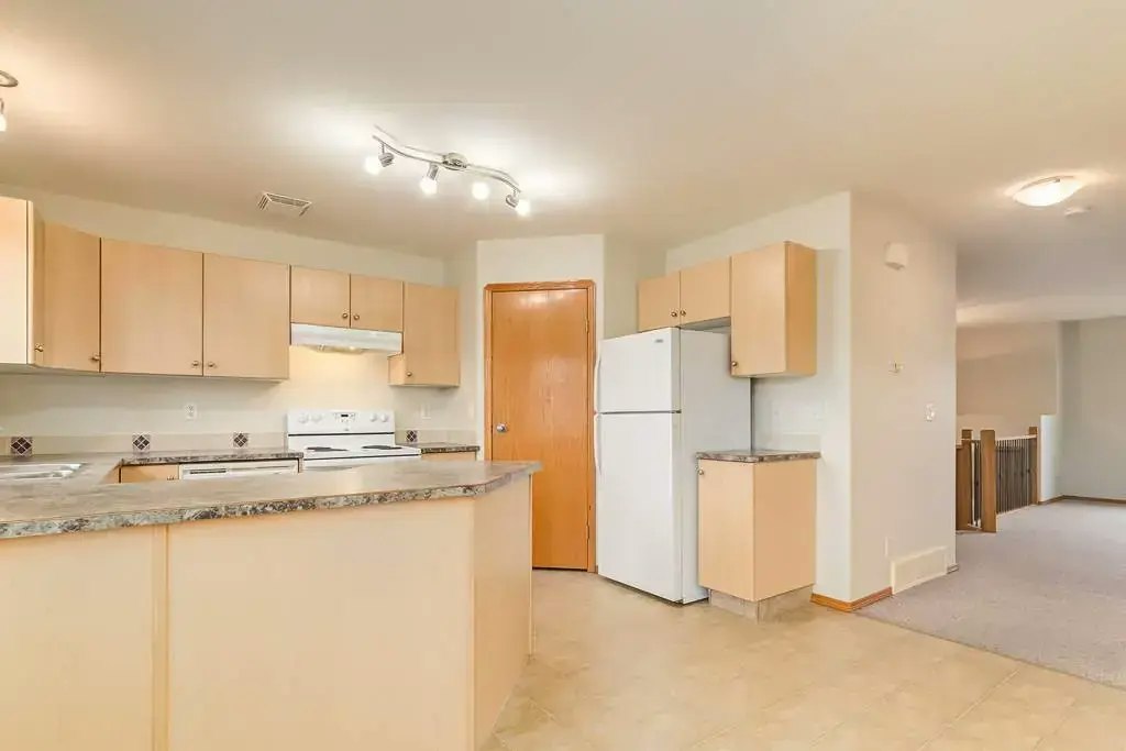 46-47 Kitson Close, Red Deer, AB, T4P 4C5 - 6