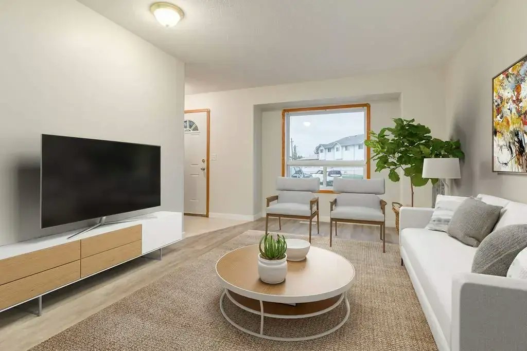 10-27 Halman Crescent, Red Deer, AB, T4N 6J9 1