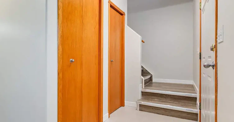 10-27 Halman Crescent, Red Deer, AB, T4N 6J9 - 8