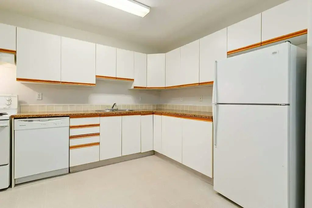 10-27 Halman Crescent, Red Deer, AB, T4N 6J9 - 6