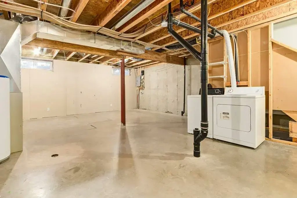 10-27 Halman Crescent, Red Deer, AB, T4N 6J9 - 10
