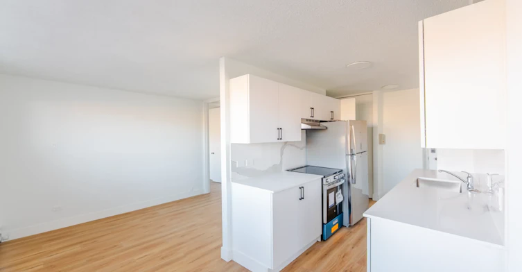 209-815 50 Avenue SW, Calgary, AB, T2S 1H8