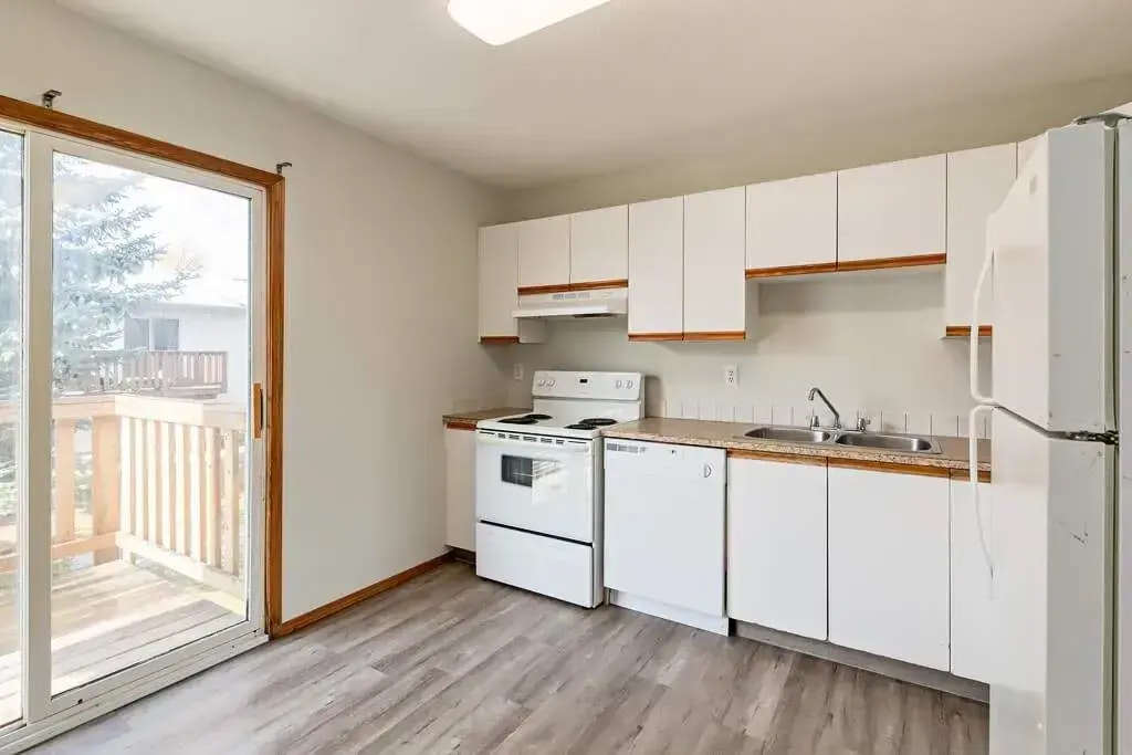 33-5816 53 Avenue, Red Deer, AB, T4N 4L5 - 5