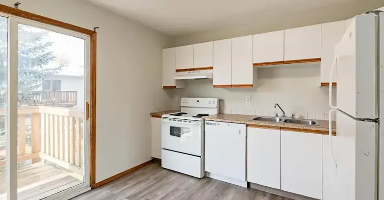 33-5816 53 Avenue, Red Deer, AB, T4N 4L5 - 5