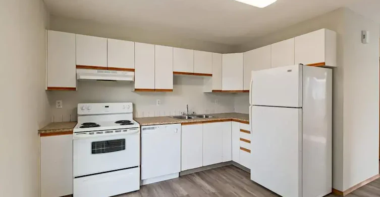 27-5816 53 Avenue, Red Deer, AB, T4N 4L5 - 4