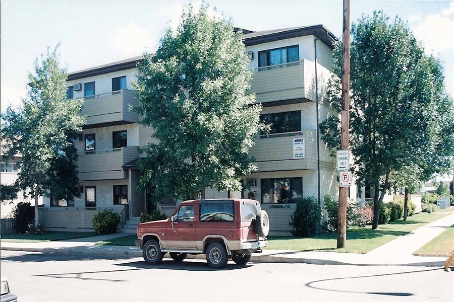 3837 Luther Place, Saskatoon, SK, S7H 4B1