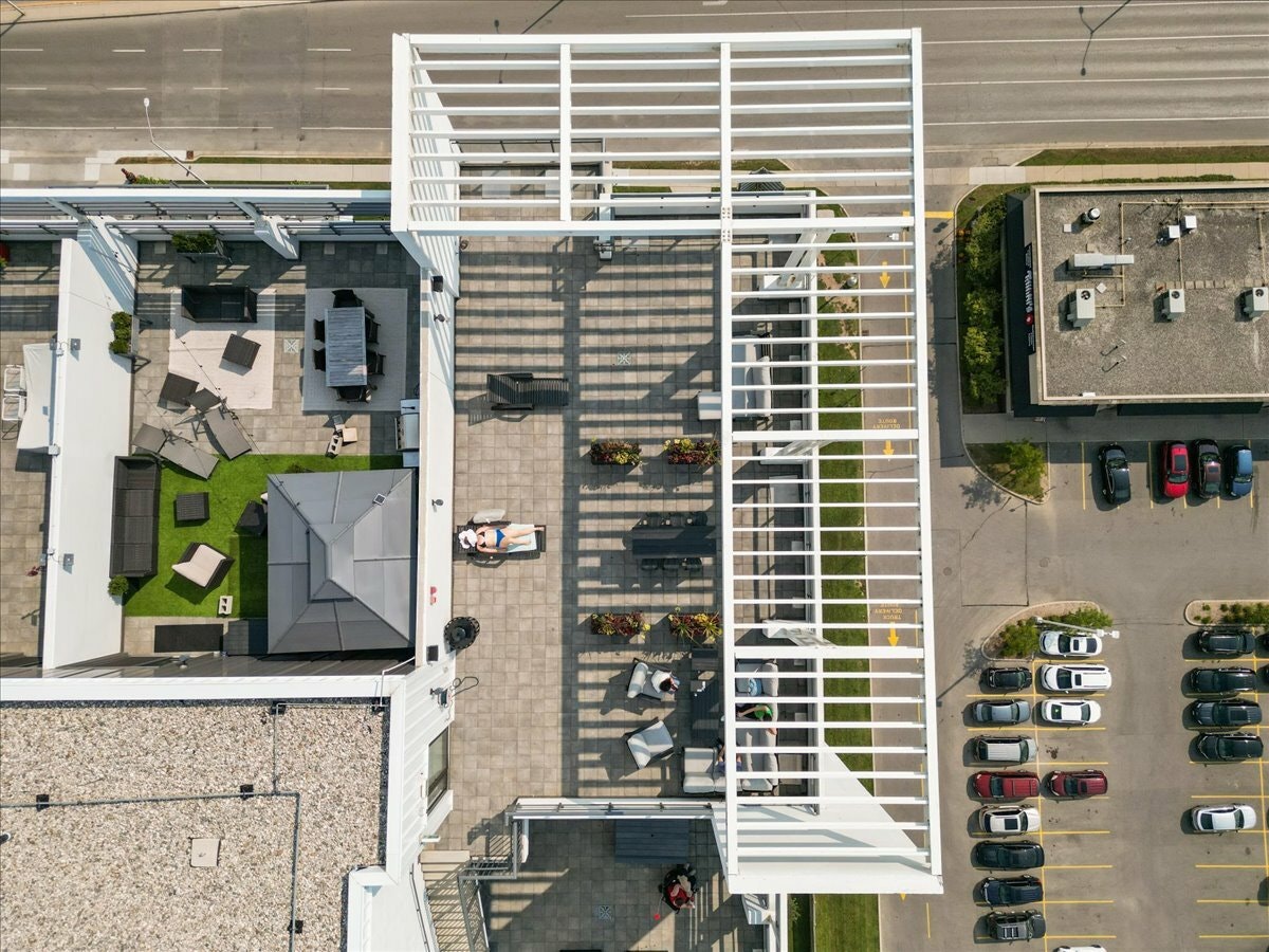 549 Fanshawe Park Road West, London, ON, N6G 0Y8 - 11