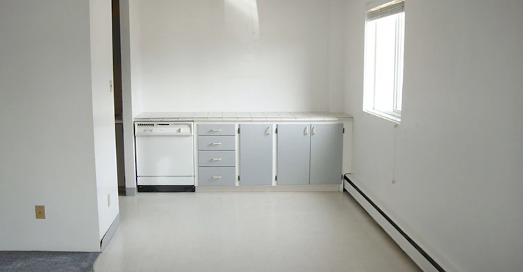 1605 7th Street East, Saskatoon, SK, S7H 0Z3 - 5