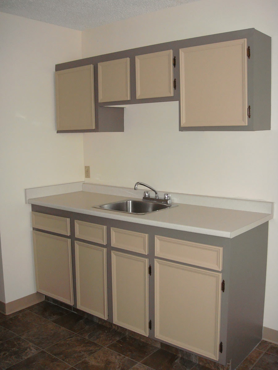 – 13th Street East, Saskatoon, SK, S7H 0B8 - 2