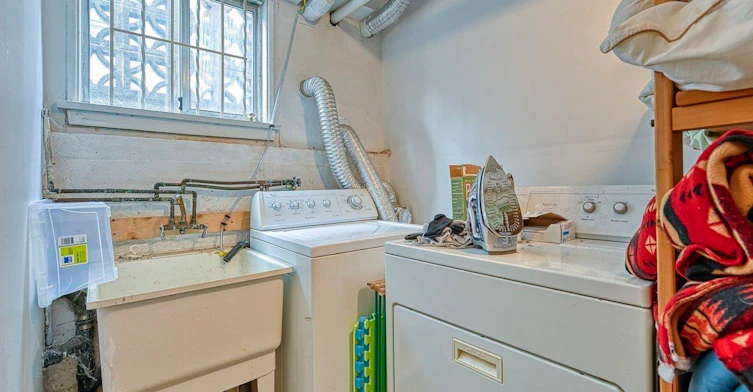 BSMT-1123 Nootka Street, Vancouver, BC, V5K 4E6 - 8