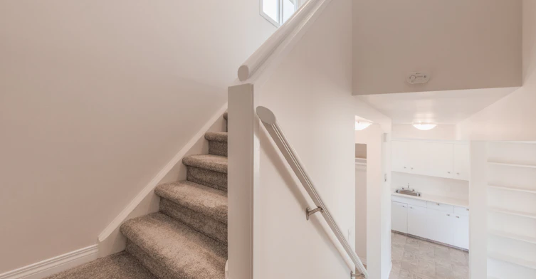 Classic-10211 Princess Elizabeth Avenue Northwest, Edmonton, AB, T5G 0Y1 - 6