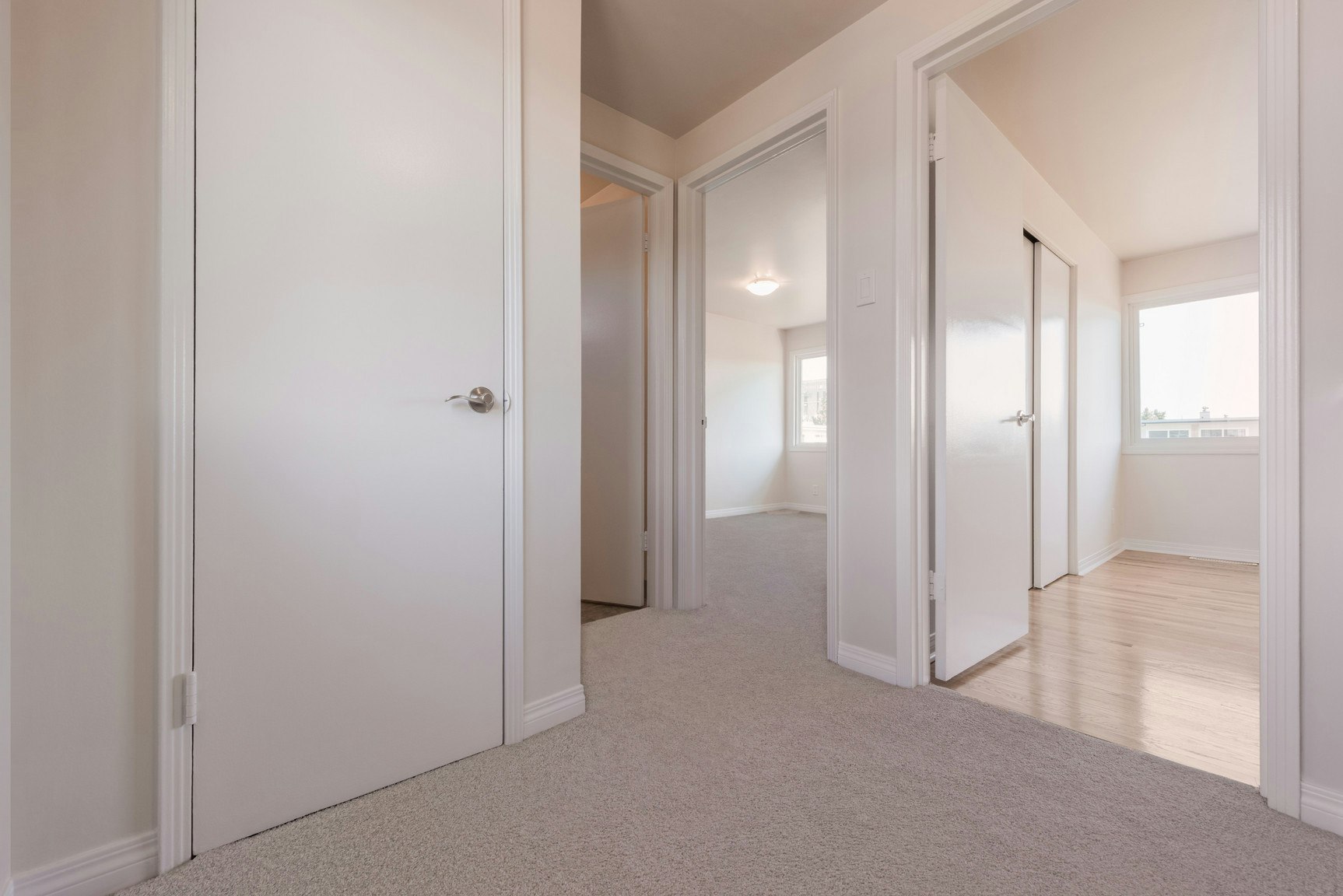 Classic-10211 Princess Elizabeth Avenue Northwest, Edmonton, AB, T5G 0Y1 - 7