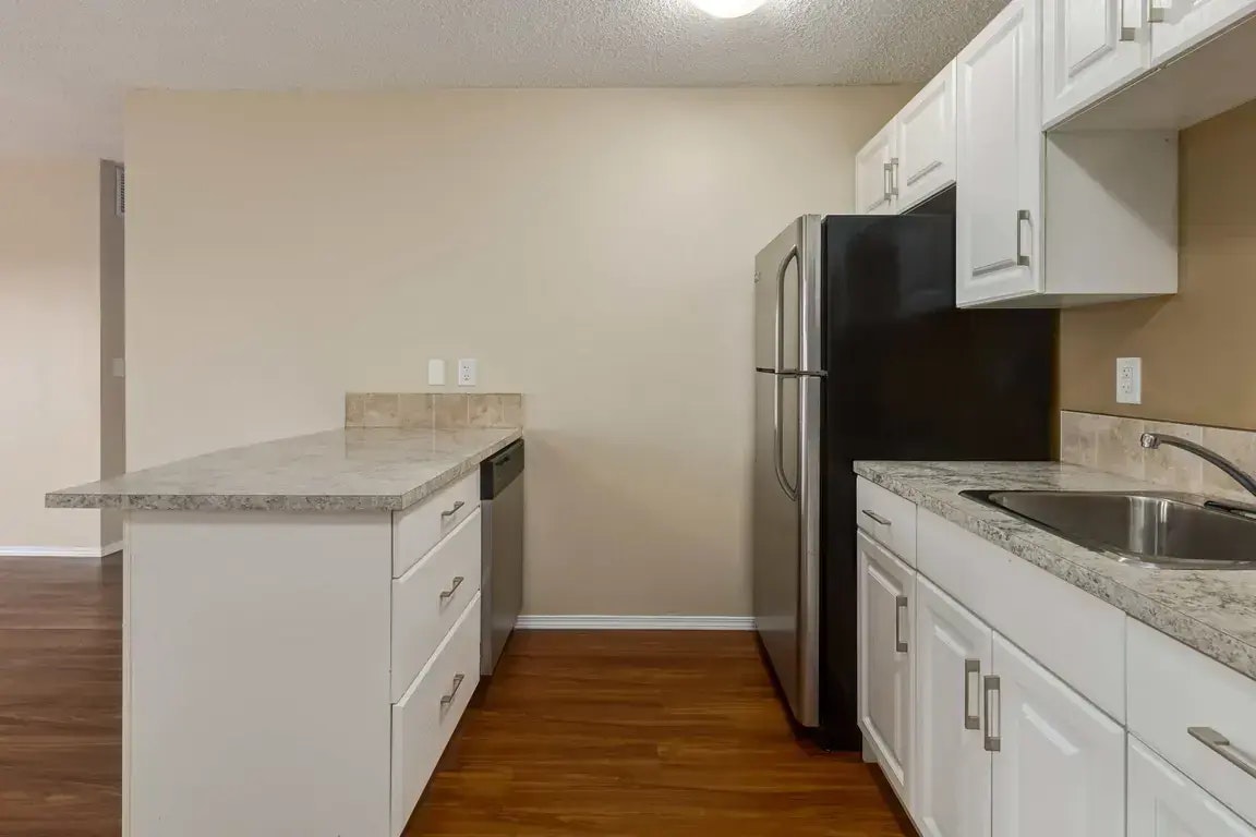 214-16504 130 Street NW, Edmonton, AB, T6V 0E9 - 10